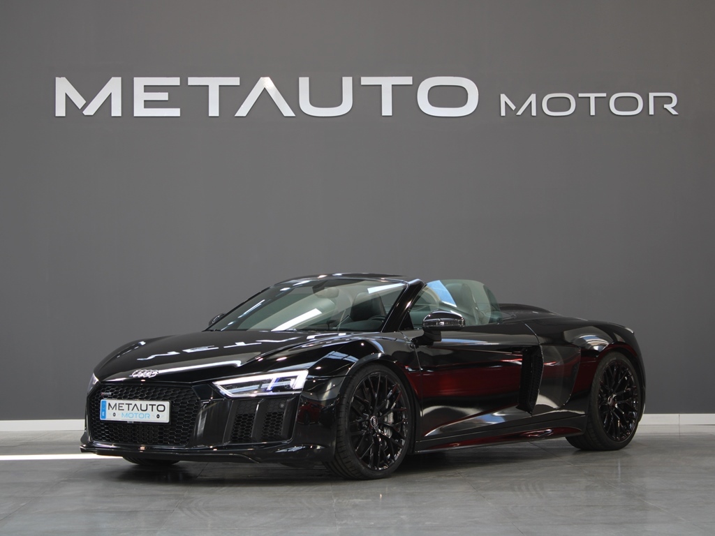 Audi R-8 Spyder Quattro V-10 S-Tronic 5.2 610 CV