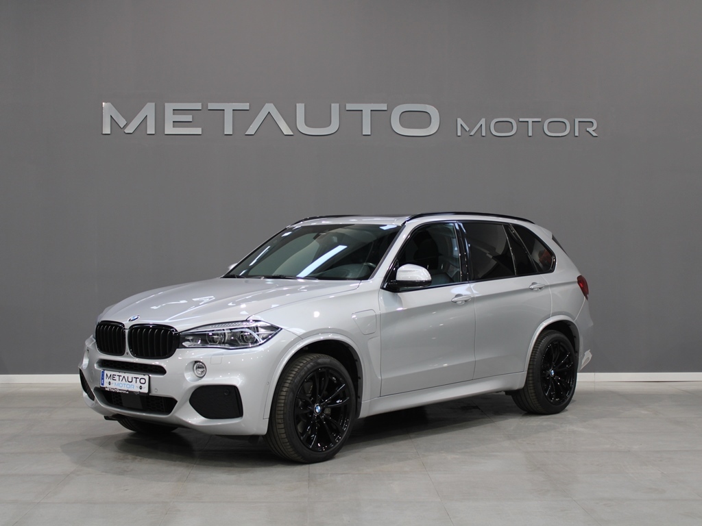 BMW X-5 xDrive 40e 313 CV