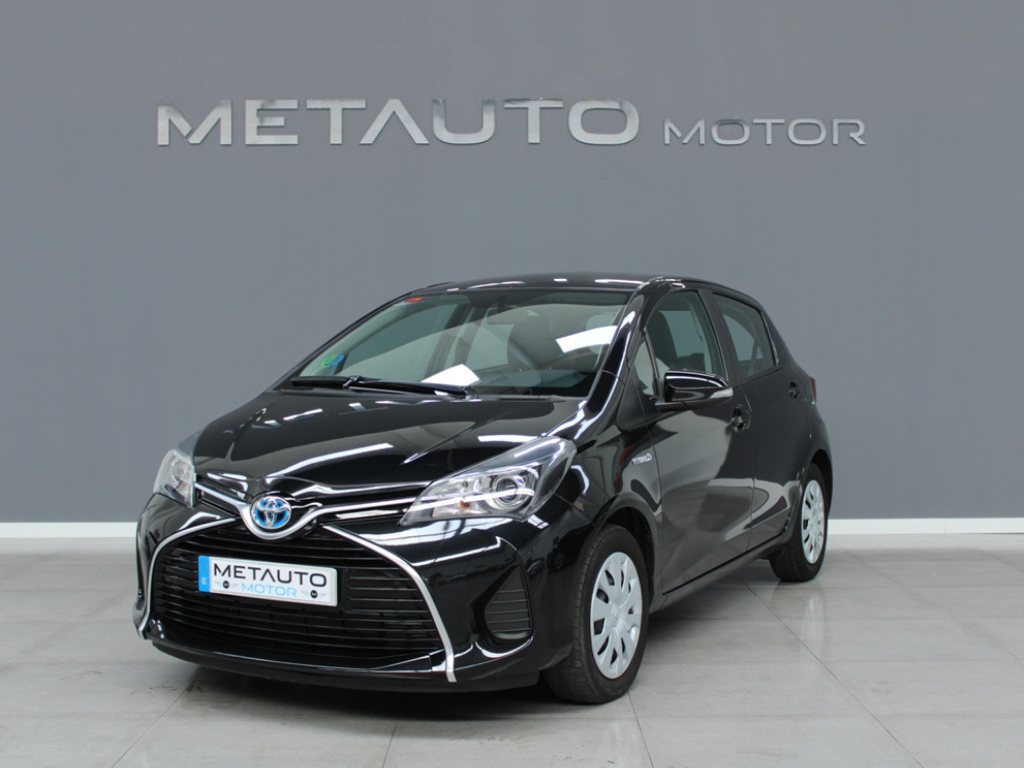 Toyota Yaris 1.5 Confort 75 CV